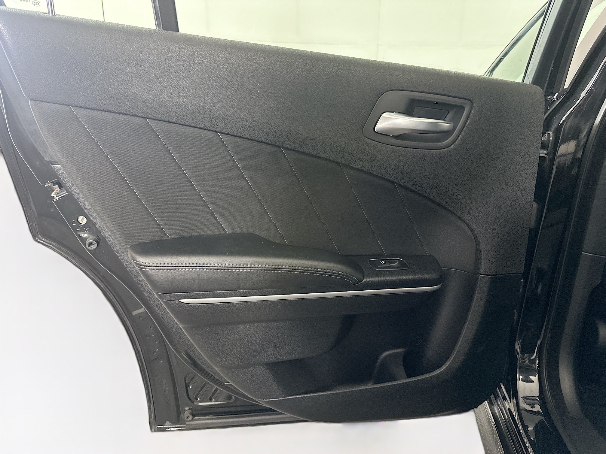 Used 2020 Dodge Charger Scat Pack RWD image 25