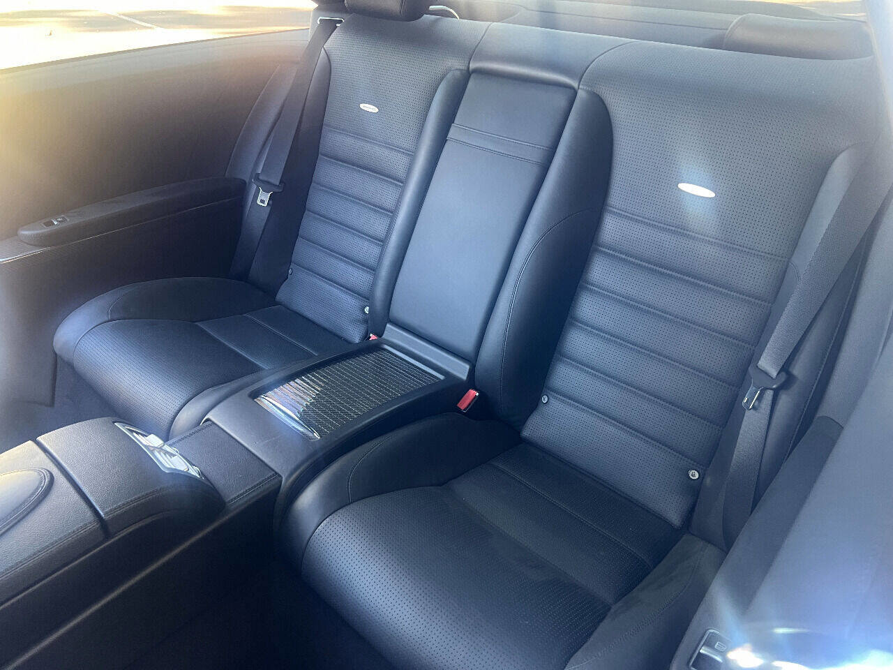 Used 2011 Mercedes-Benz CL 63 AMG image 15