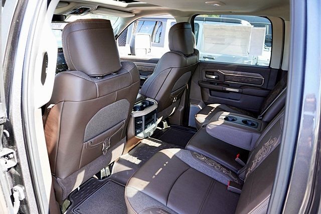 New 2026 RAM 3500 Longhorn AWD/4WD image 26