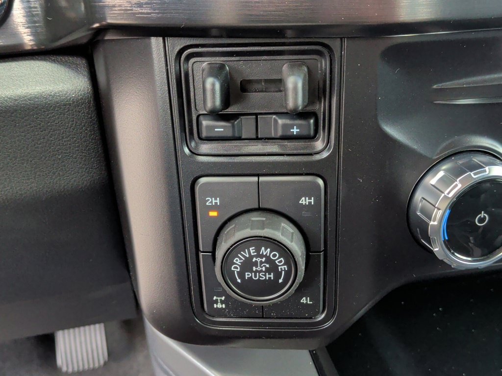 New 2027 Ford F250 Lariat w/ Tremor Off-Road Package AWD/4WD image 29