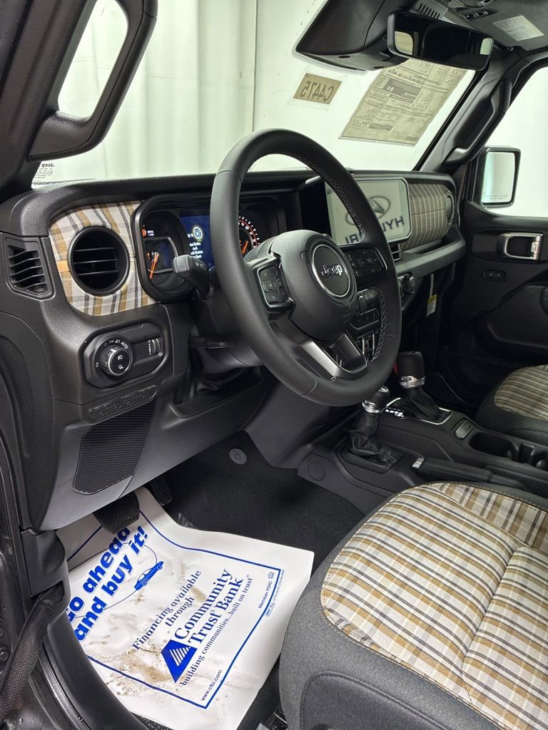 New 2026 Jeep Gladiator Sport AWD/4WD image 10