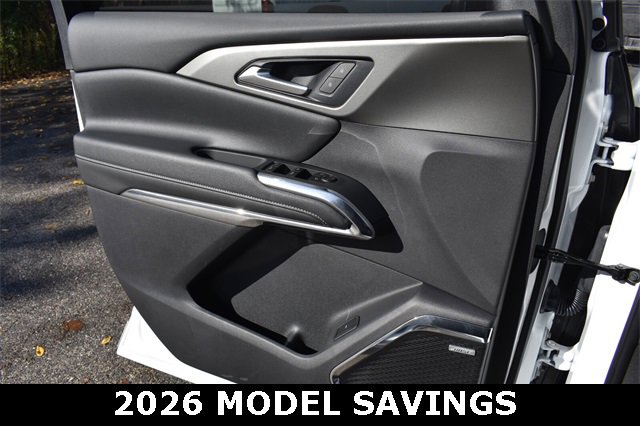 New 2025 Chevrolet Traverse LT w/ Enhanced Driving Package image 32