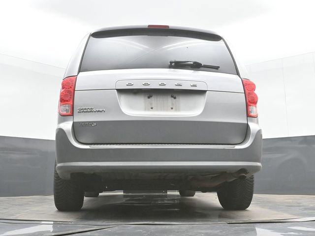 Used 2016 Dodge Grand Caravan SXT FWD image 32