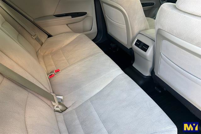 Used 2014 Honda Accord EX image 18