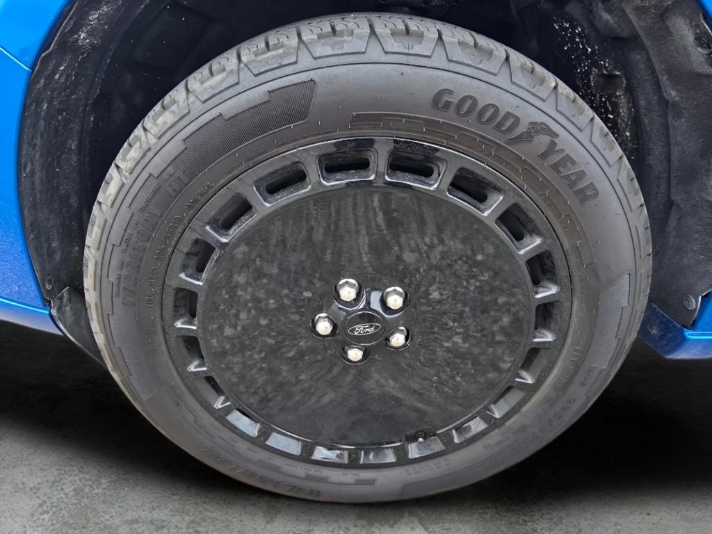 Used 2025 Ford Maverick Lobo AWD/4WD image 29