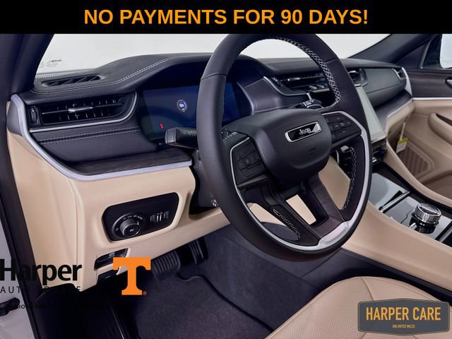 New 2025 Jeep Grand Cherokee Limited image 11