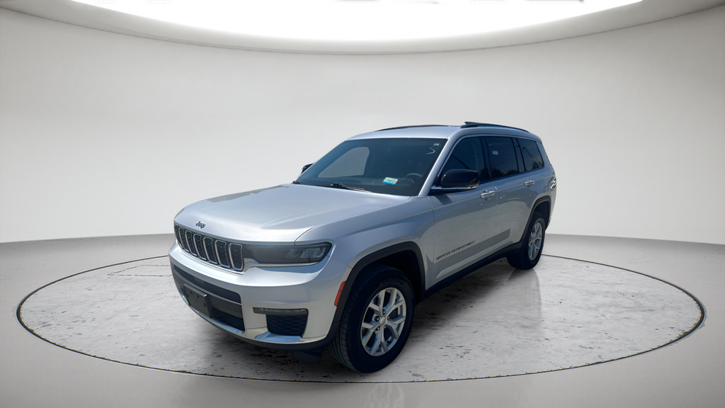 Used 2023 Jeep Grand Cherokee L Limited AWD/4WD image 13