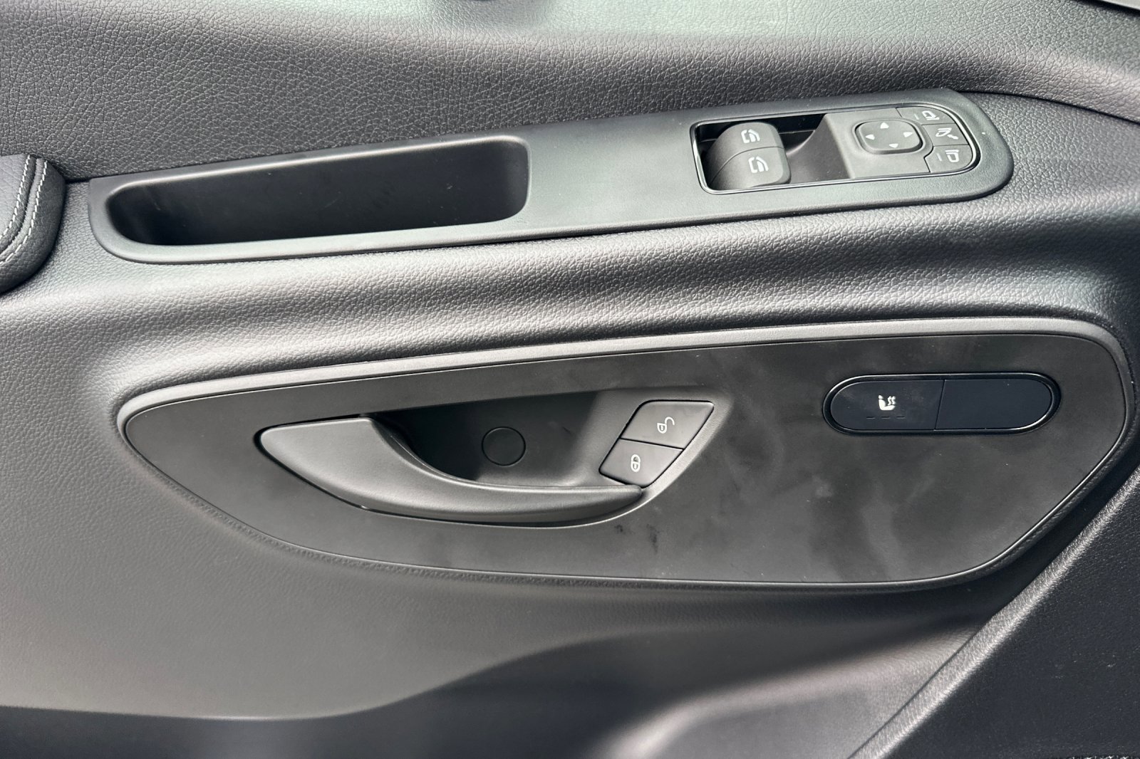 New 2026 Mercedes-Benz Sprinter 2500 image 11