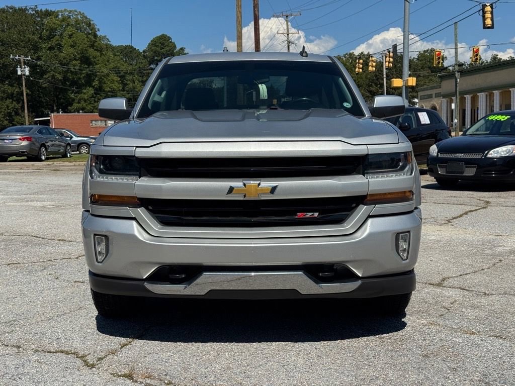 Used 2018 Chevrolet Silverado 1500 LT w/ All Star Edition AWD/4WD image 7