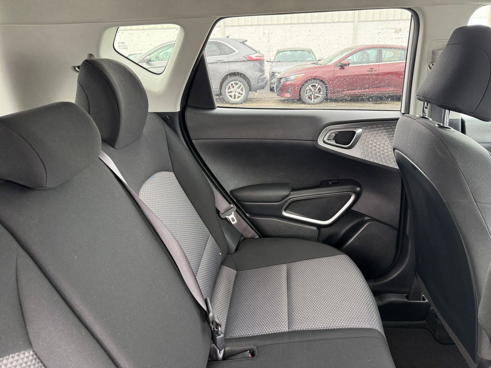 Used 2025 Kia Soul LX w/ LX Technology Package image 37