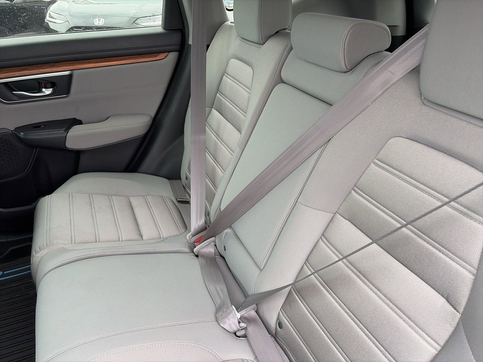 Used 2018 Honda CR-V EX image 9