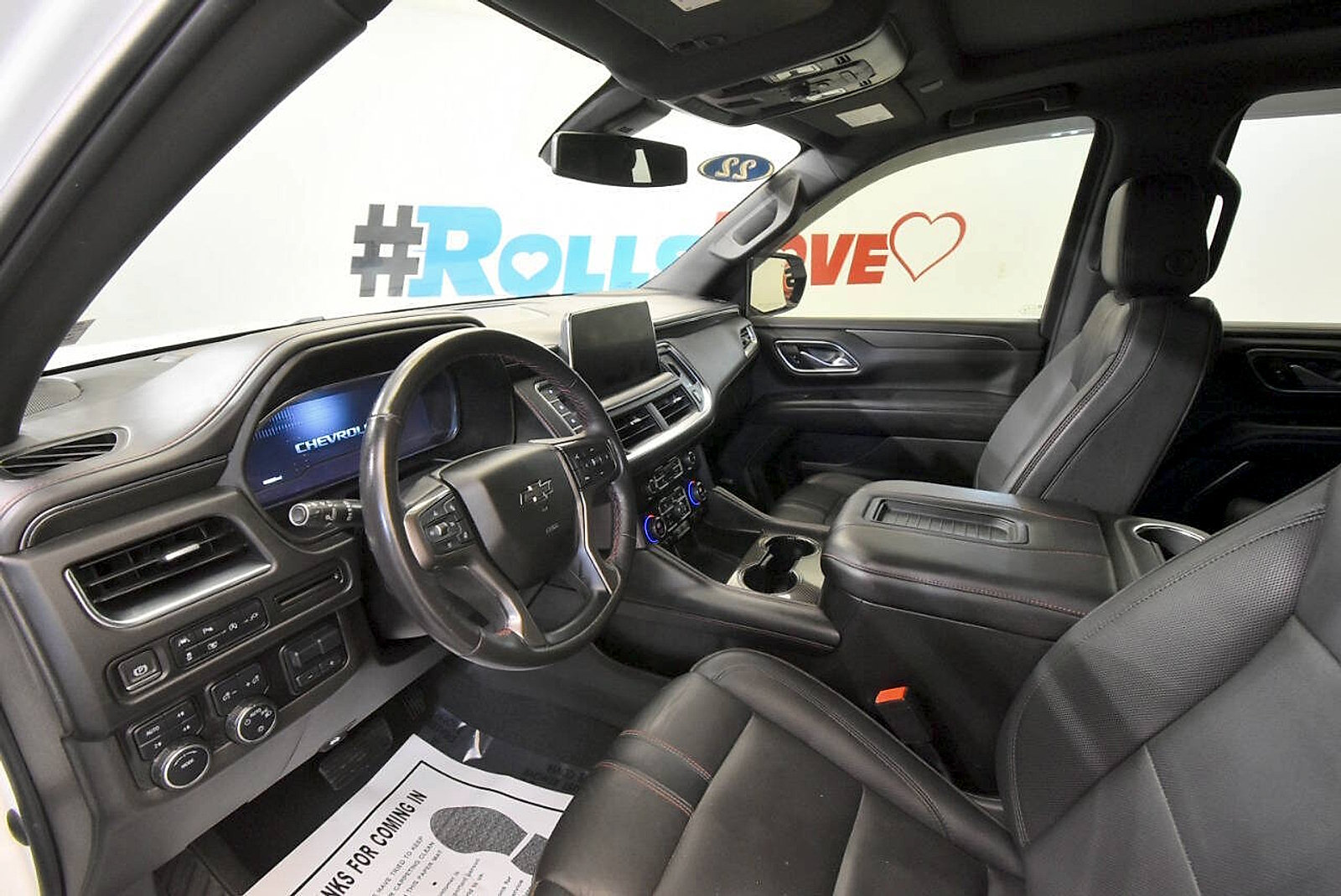 Used 2022 Chevrolet Tahoe RST w/ Luxury Package AWD/4WD image 12
