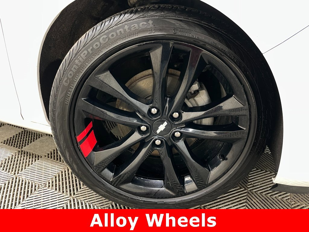 Used 2018 Chevrolet Malibu LT w/ Redline Edition image 44