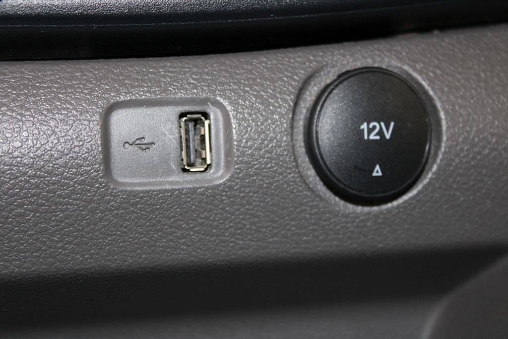 Used 2024 Ford Transit 350 XLT image 40