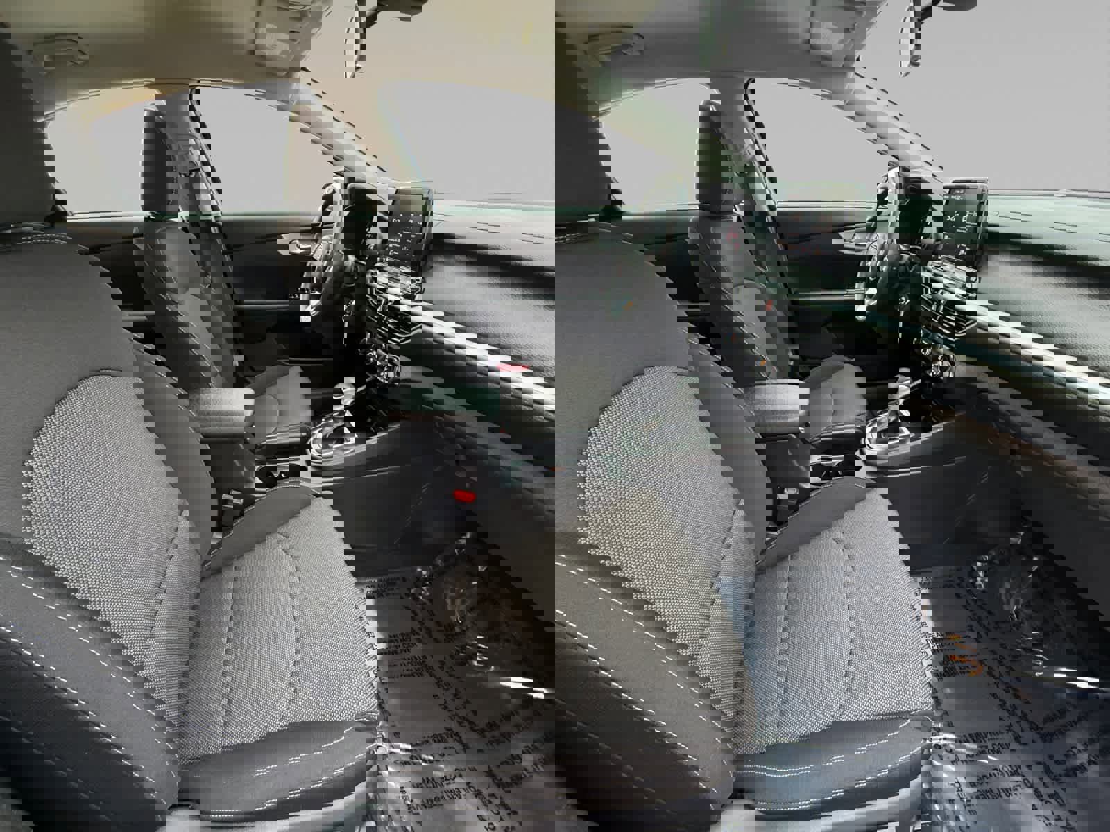 Used 2024 Kia Forte LXS w/ LXS Technology Package image 15