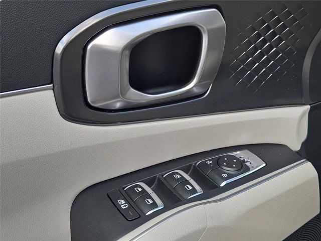 Used 2025 Kia Sorento S w/ Panoramic Sunroof Package FWD image 44