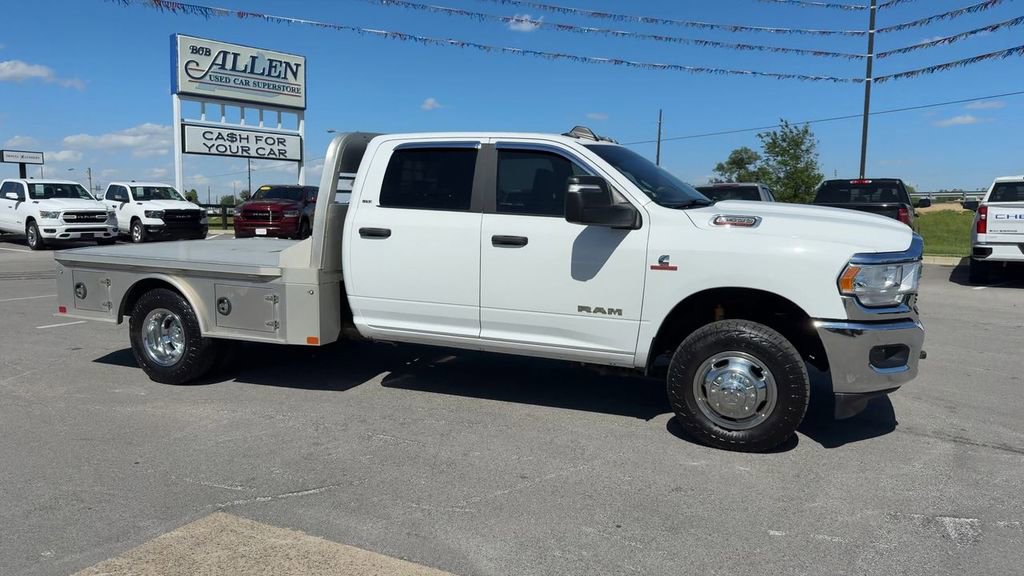 Used 2023 RAM 3500 SLT w/ Quick Order Package 2YG SLT AWD/4WD image 8