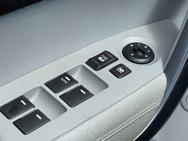 Used 2014 Kia Sorento LX image 21