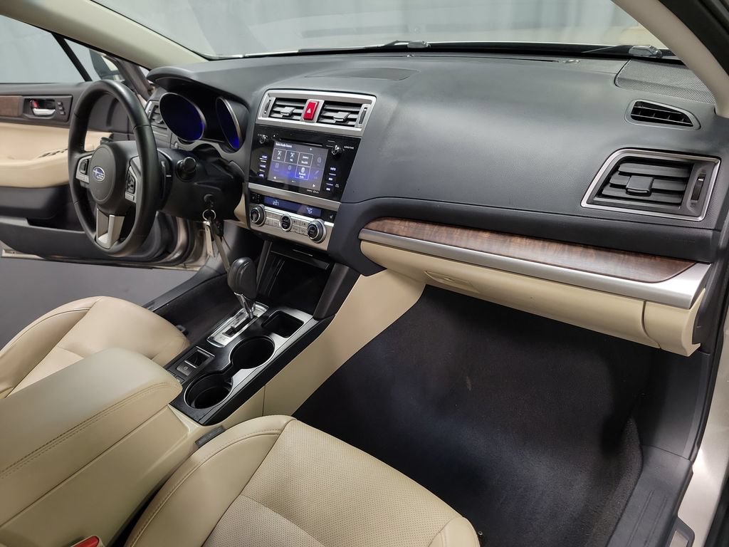 Used 2016 Subaru Outback 2.5i Limited w/ Popular Package #4 AWD/4WD image 34