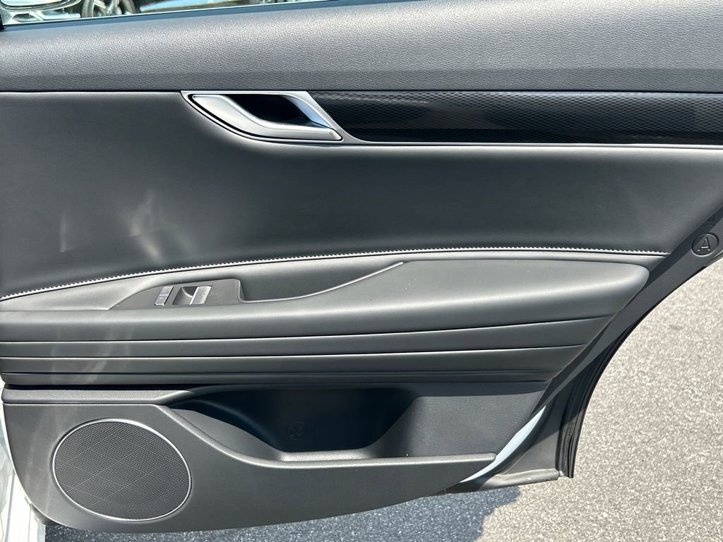 New 2026 Genesis G80 2.5T AWD/4WD image 16