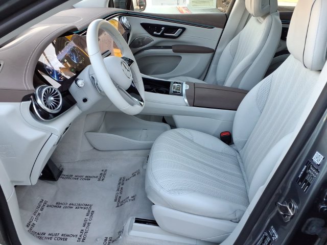 Certified 2023 Mercedes-Benz EQS 580 4MATIC SUV image 14