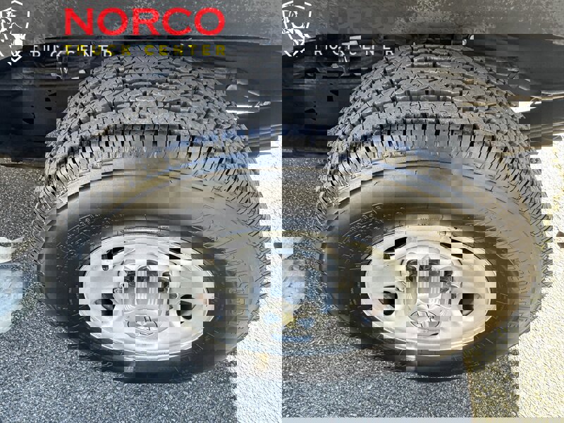 Used 2023 Chevrolet Express 2500 w/ Driver Convenience Package image 15