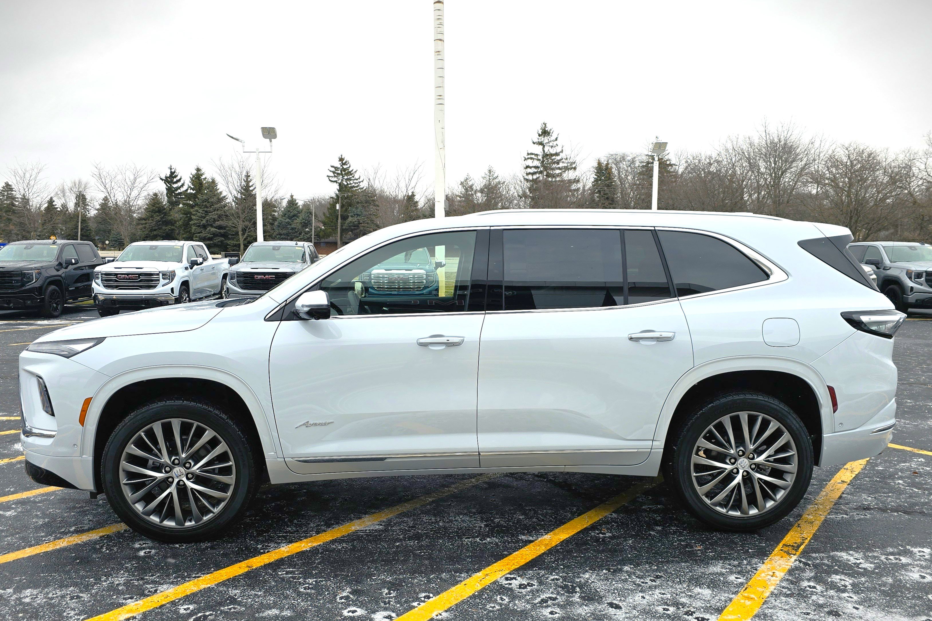 New 2026 Buick Enclave Avenir w/ Super Cruise Package image 5
