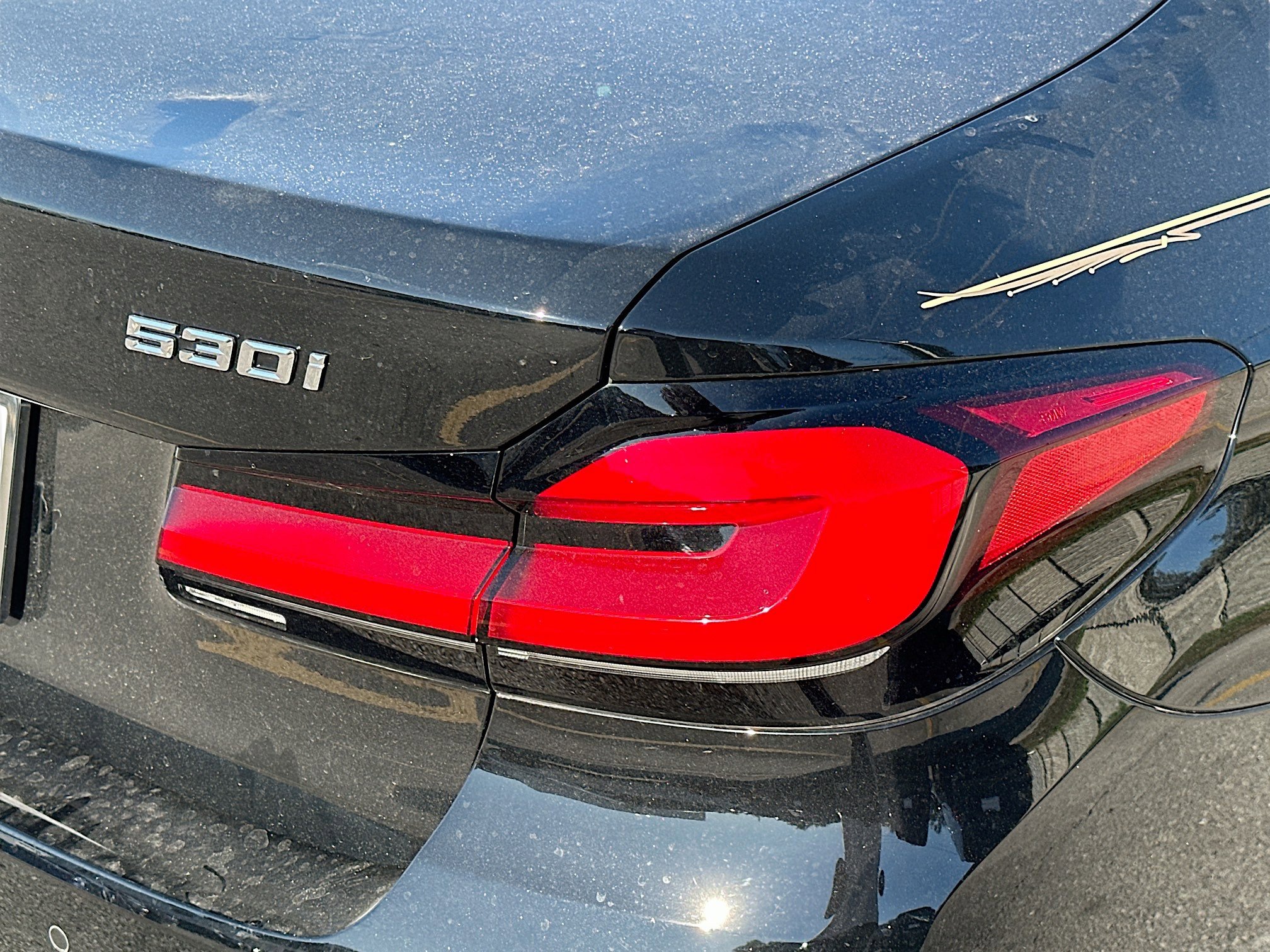 Used 2022 BMW 530i w/ Convenience Package image 29