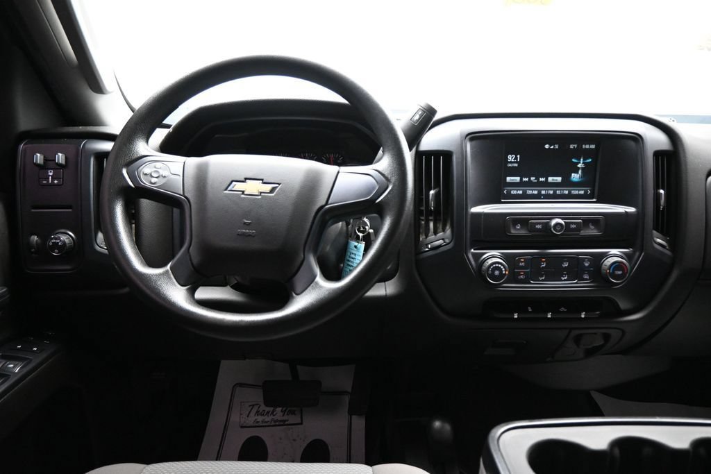 Used 2019 Chevrolet Silverado 2500 W/T AWD/4WD image 13