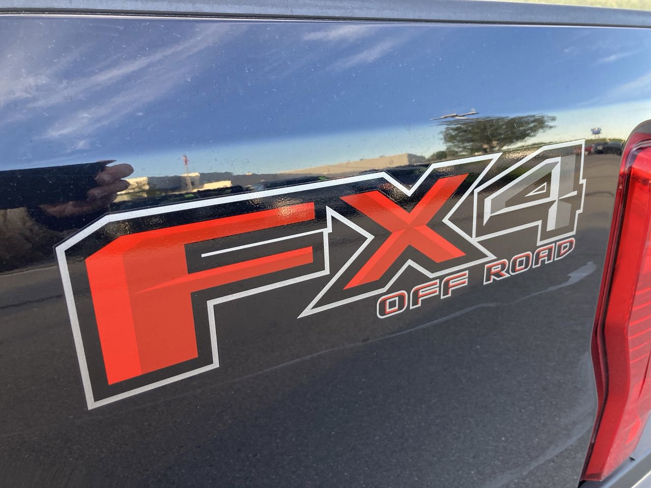 Used 2021 Ford F250 XL w/ STX Appearance Package AWD/4WD image 11
