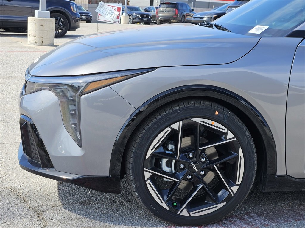 New 2025 Kia K4 GT-Line image 6