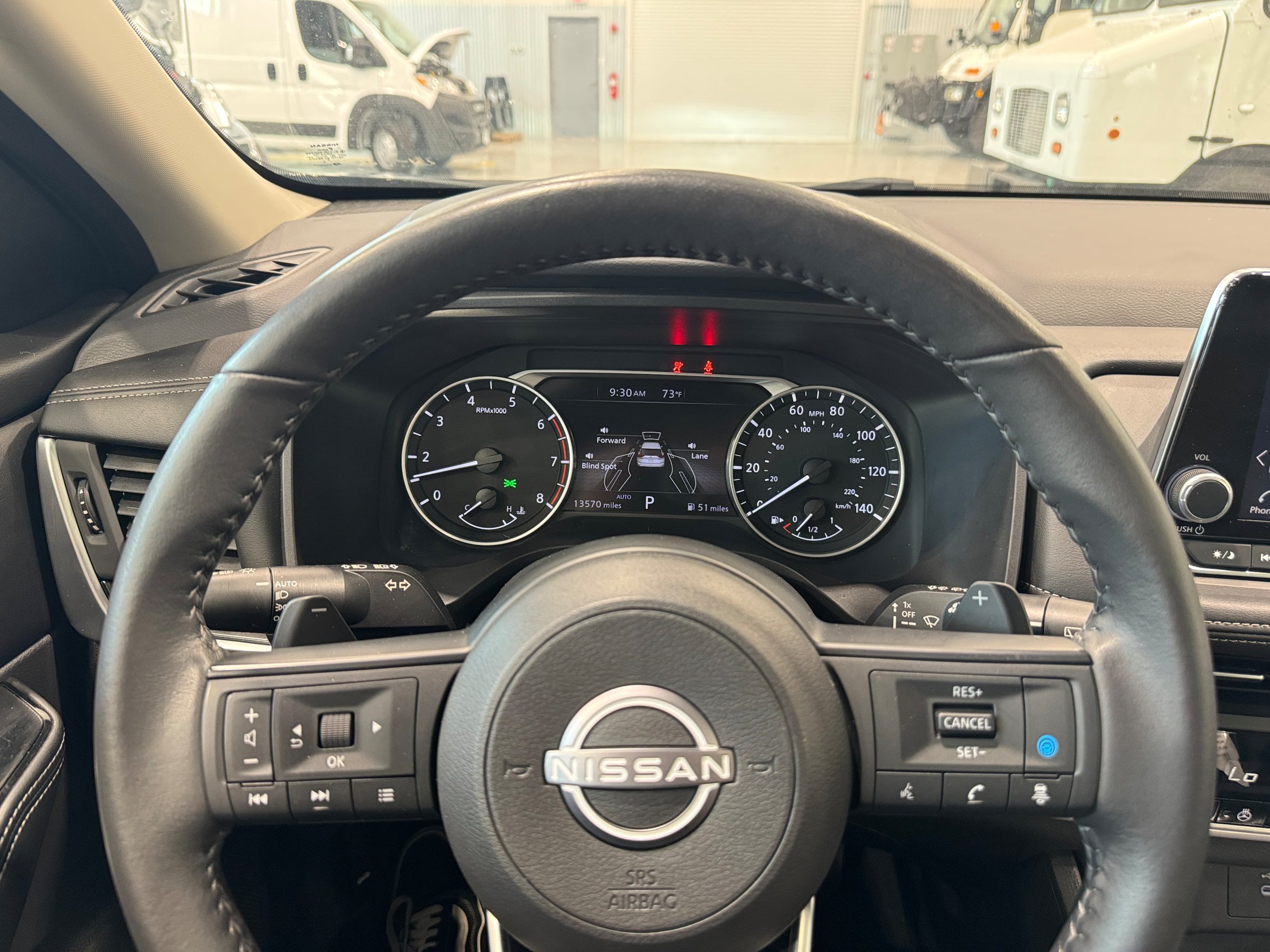 Used 2024 Nissan Rogue SV w/ SV Premium Package AWD/4WD image 16