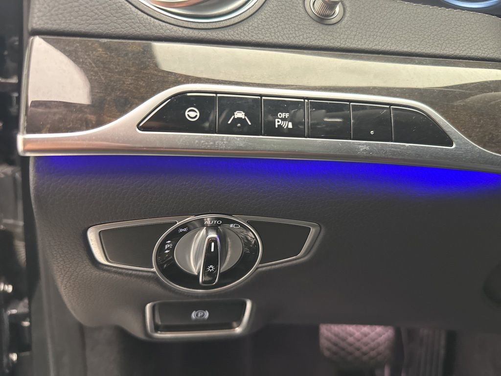 Used 2017 Mercedes-Benz S 550 4MATIC Sedan image 25