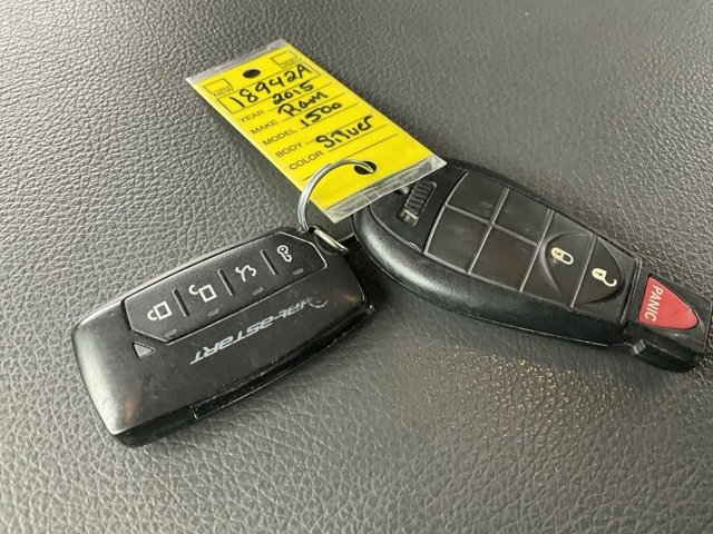 Used 2015 RAM 1500 Classic SLT image 28