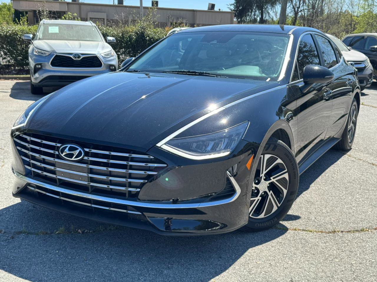 Used 2023 Hyundai Sonata Blue image 3