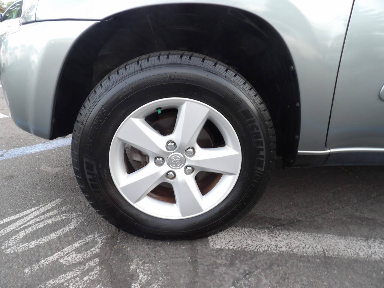 Used 2005 Toyota RAV4 4WD image 14