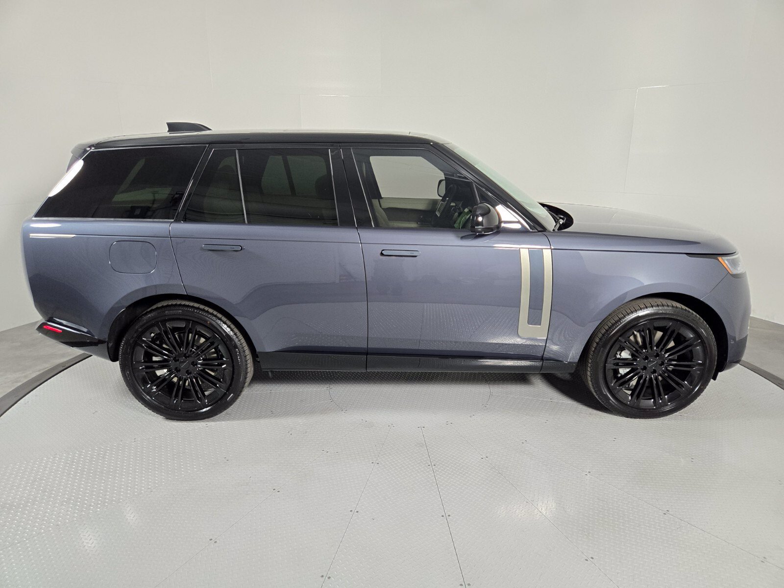 New 2026 Land Rover Range Rover SE AWD/4WD image 6