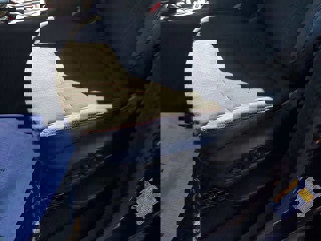 Used 2022 Chevrolet Equinox RS image 21