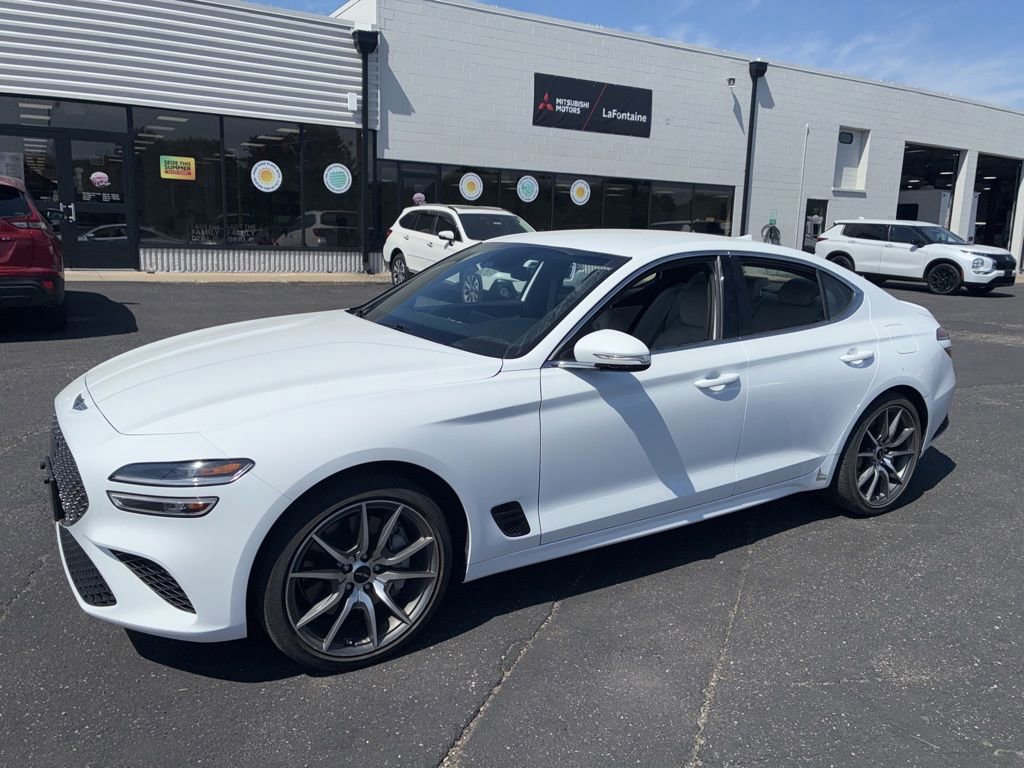 Used 2024 Genesis G70 2.5T AWD/4WD image 1