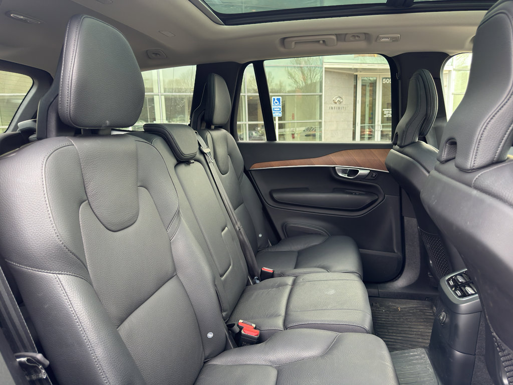 Used 2023 Volvo XC90 T8 Plus image 19