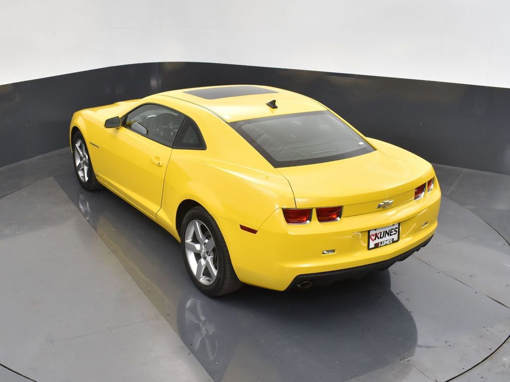 Used 2010 Chevrolet Camaro LT image 44