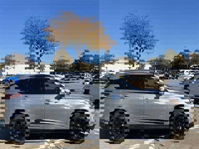 Used 2026 Acura RDX SH-AWD image 3