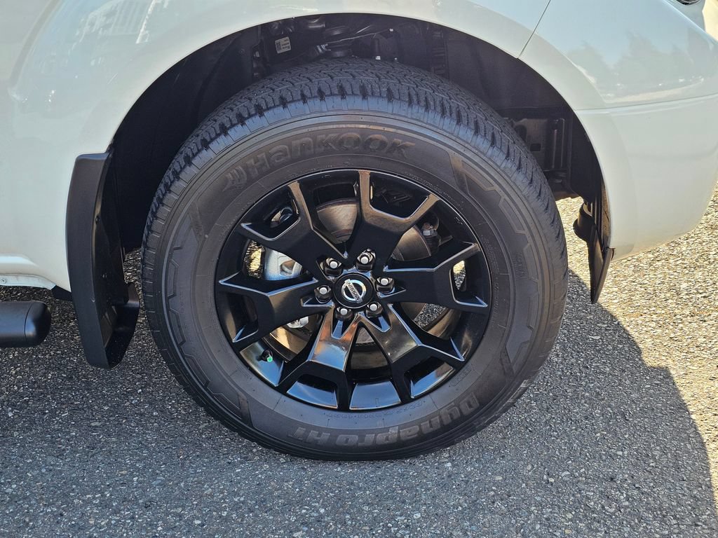 Used 2021 Nissan Frontier SV w/ Midnight Edition Floor Mats AWD/4WD image 29