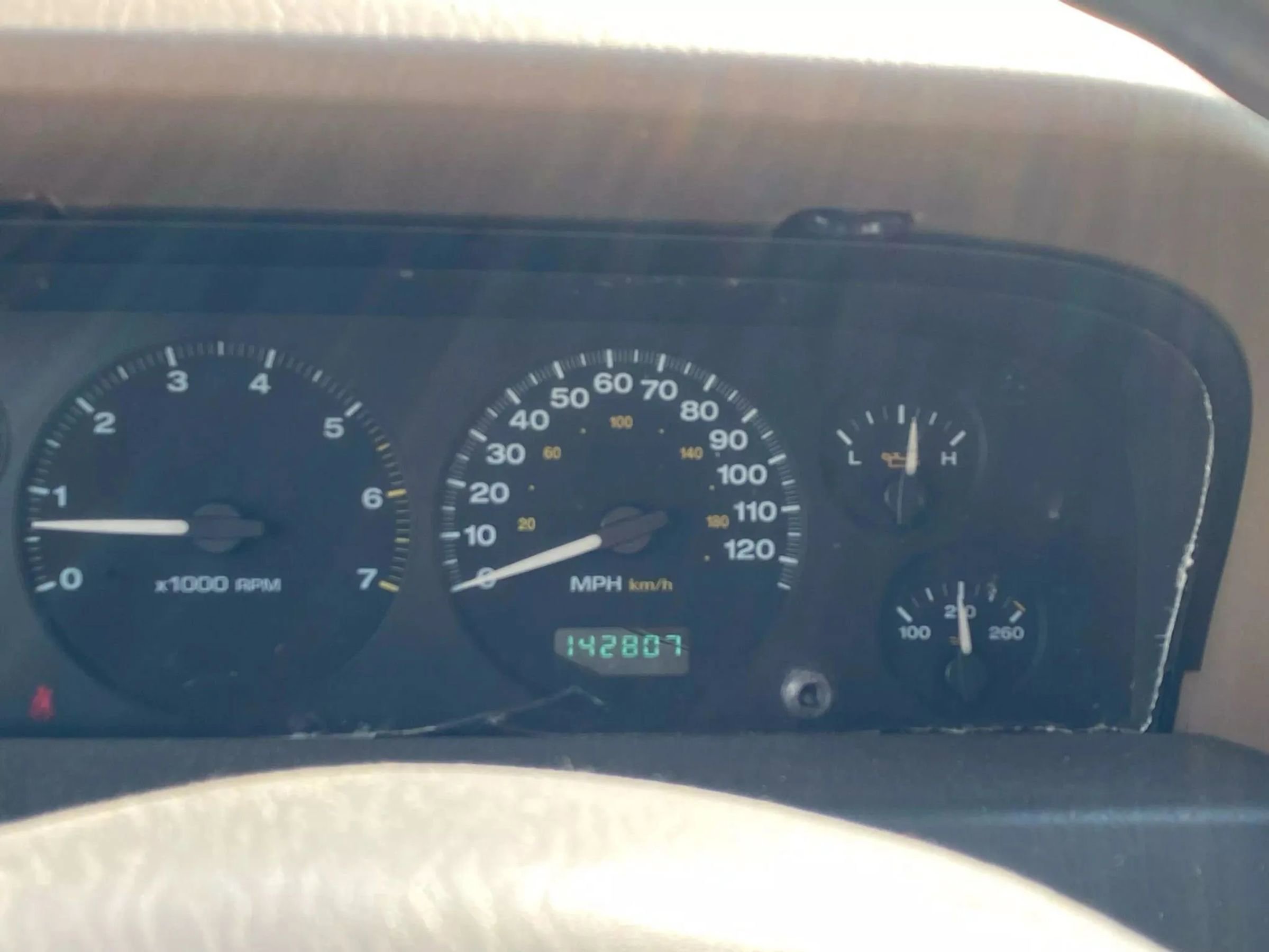 Used 2003 Jeep Grand Cherokee Laredo image 10