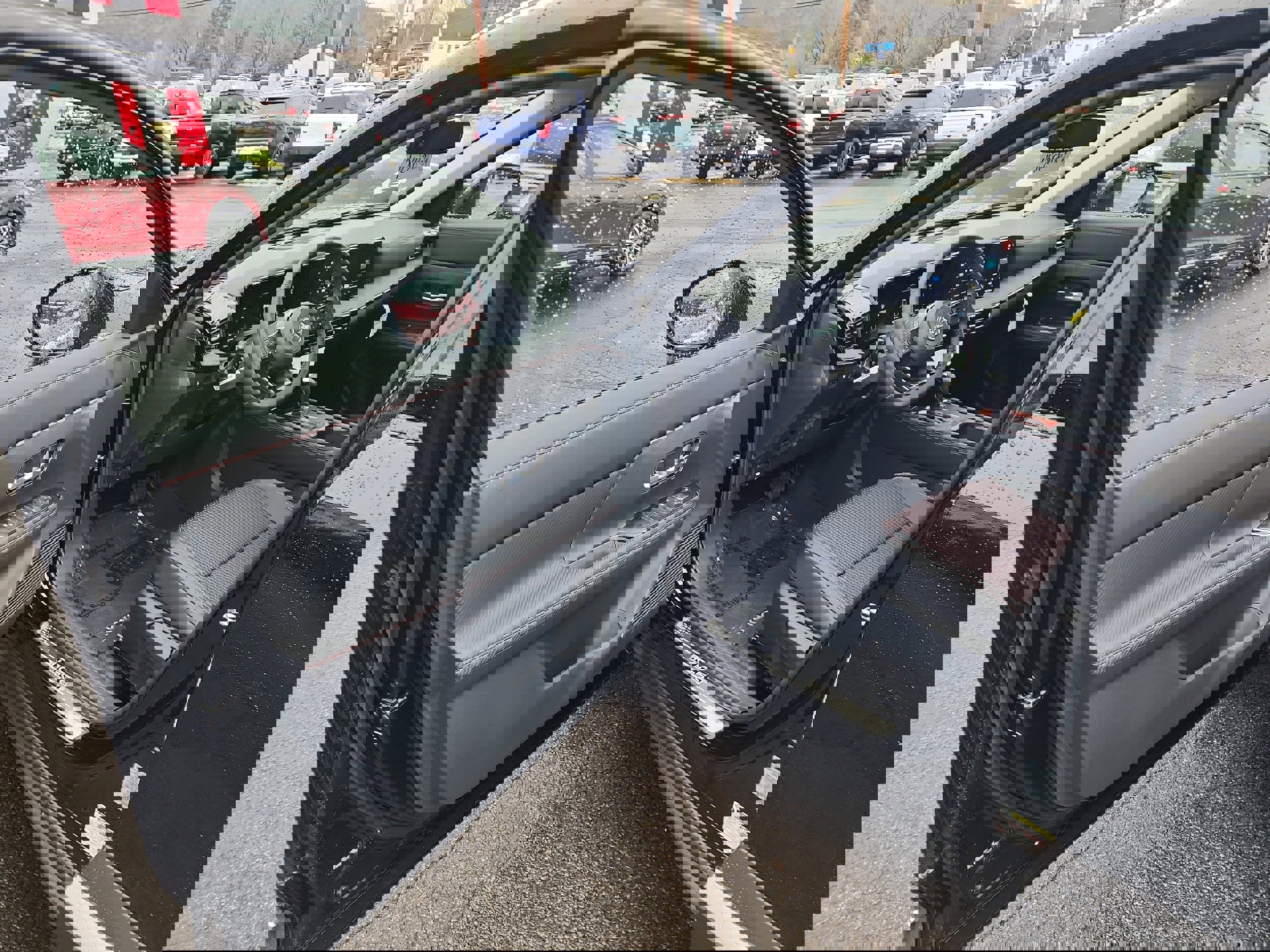 New 2026 Nissan Kicks SR image 10