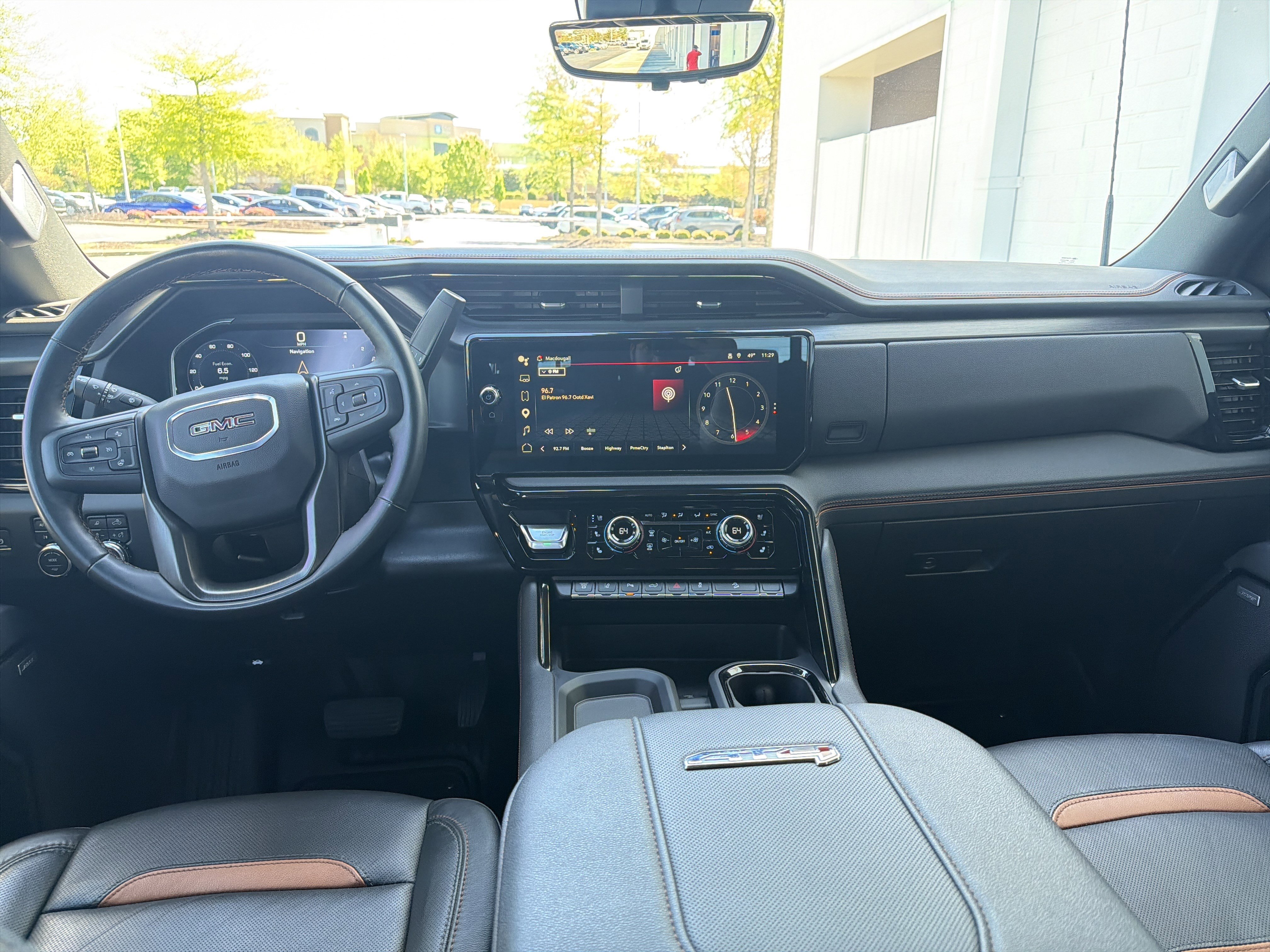 Used 2025 GMC Sierra 2500 AT4 w/ AT4 Premium Plus Package image 31