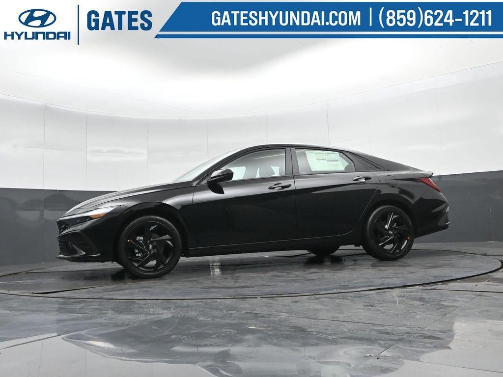 New 2026 Hyundai Elantra SEL FWD image 37
