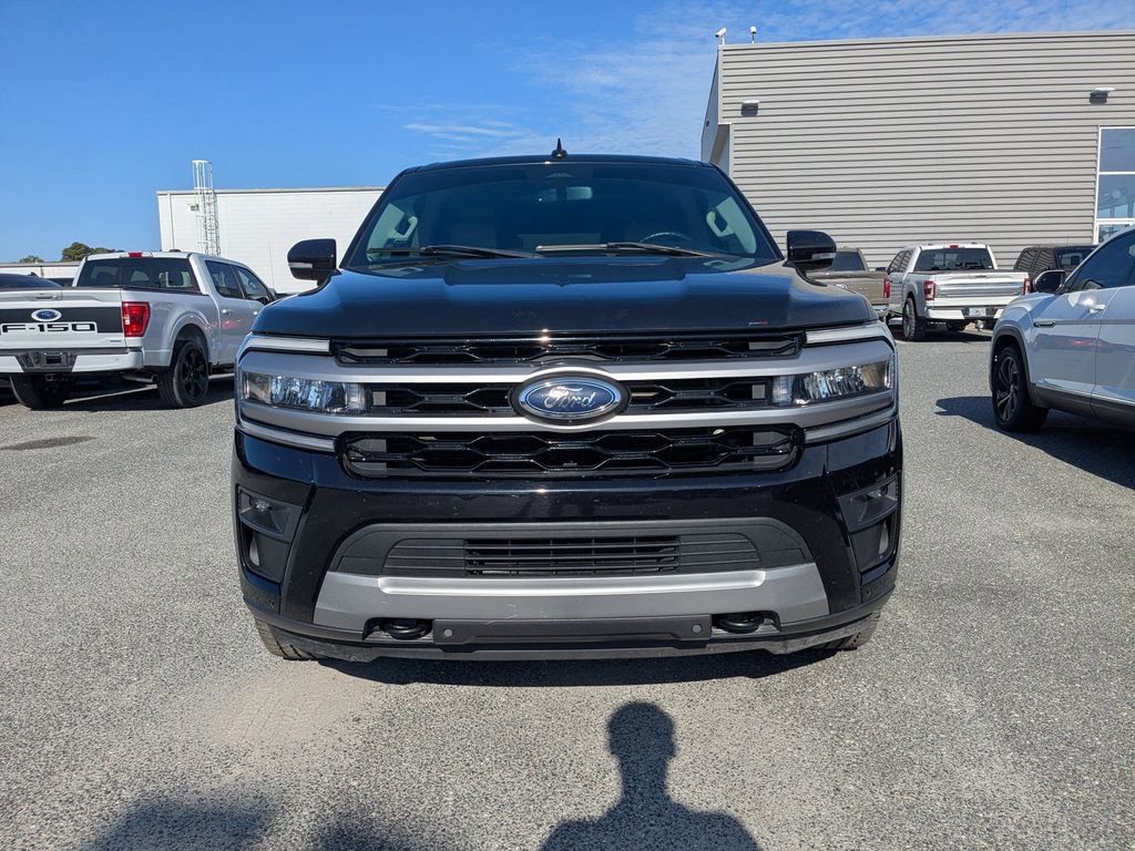Used 2022 Ford Expedition Max XLT AWD/4WD image 7