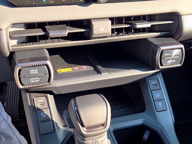New 2026 Toyota RAV4 XSE AWD/4WD image 20