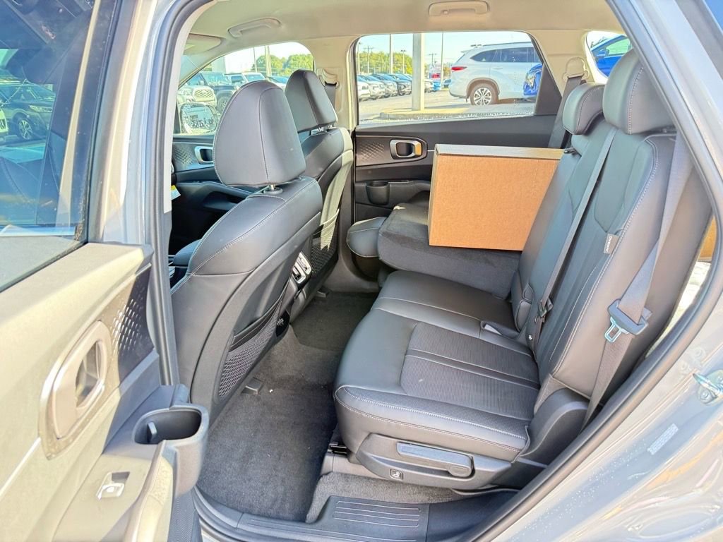 New 2026 Kia Sorento EX AWD/4WD image 11
